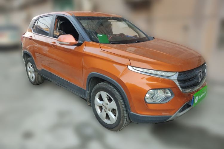 Used Baojun 510 2017 1.5L manual Comfort trim