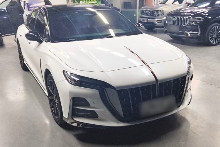 Used Hongqi H6 2023 2.0T ZhiShang Version Front Right 45 Deg