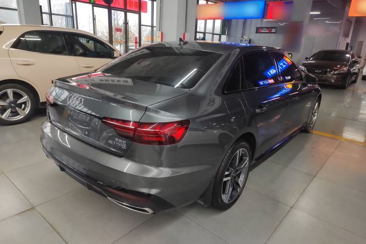 Used Audi A4L 2022 40 TFSI Luxury Dynamic Model
