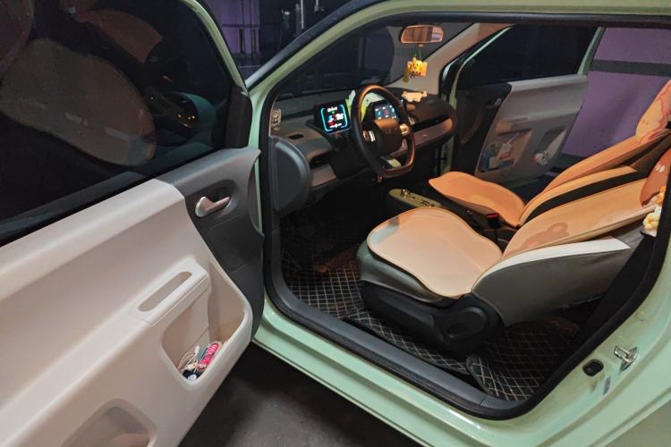 Used CHANGAN NEVO Lumin 2022 301km Honey-Sweet Version Driver Seat