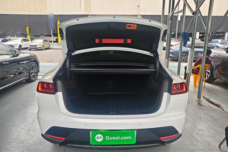 Used BYD Han 2020 EV Long-Range Luxury Model Trunk