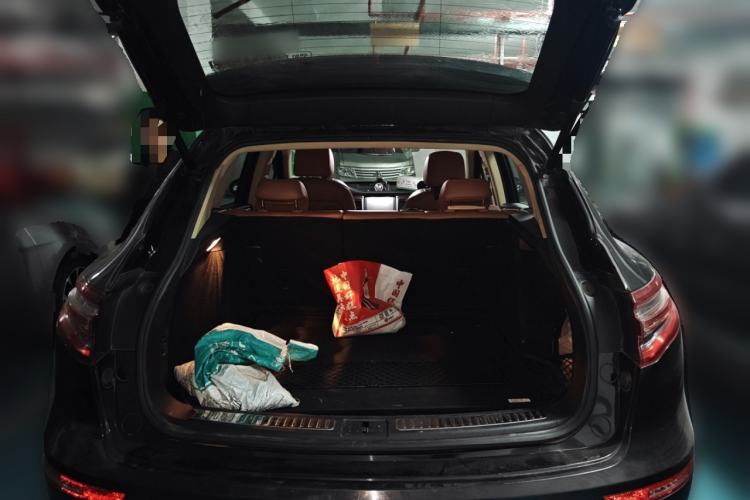 Used Zotye SR9 2017 2.0T Automatic Ultimate Edition
