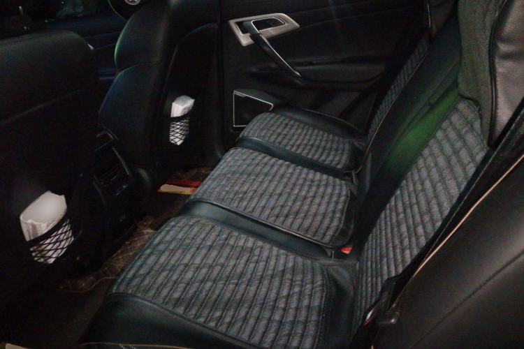 Used Geely Auto Emgrand X7 Sport 2020 1.8TD DCT Two-Wheel Drive Smart Connect 4G-Enabled Version Left Rear Seat