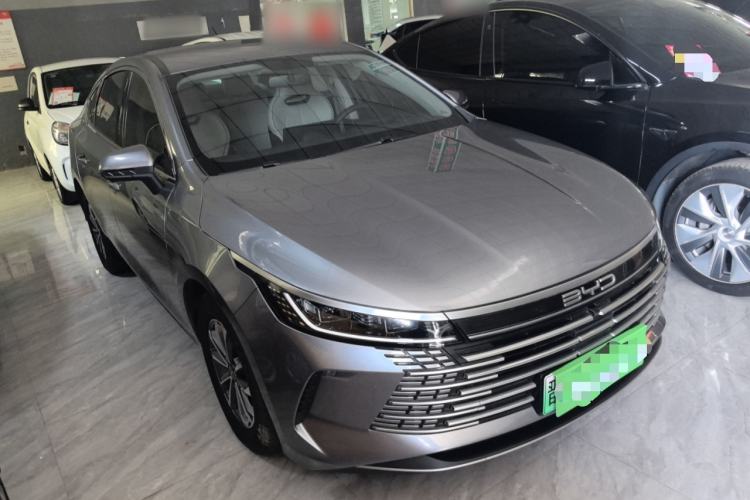 Used BYD Destroyer 05 2024 HONOR Edition DM-i 55KM Luxury Model Front Right 45 Deg