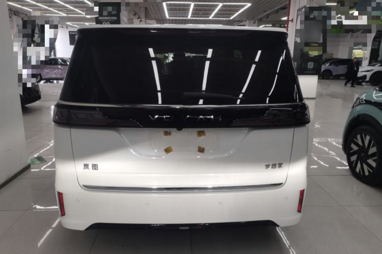 Used VOYAH Dream 2025 EV Four-Wheel Drive Flagship Kunpeng Edition