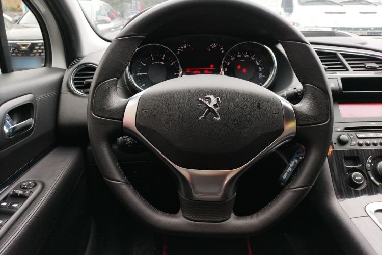 Used Peugeot 3008 2013 2.0L Automatic Trend Edition
