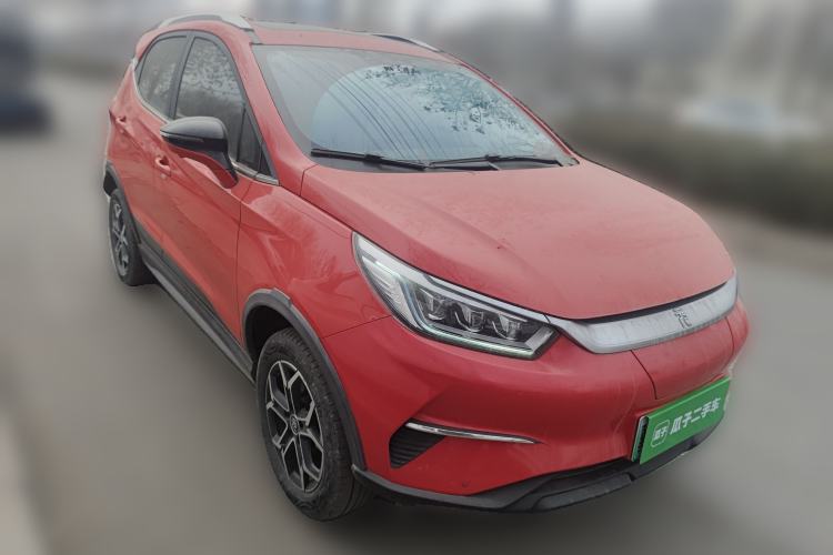 Used BYD Yuan Pro 2021 401 km Luxury Version Front Right 45 Deg