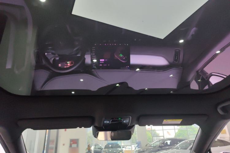 Used BYD Song L EV 2025 Intelligent Driving Version 662 km LiDAR Excellence Edition
