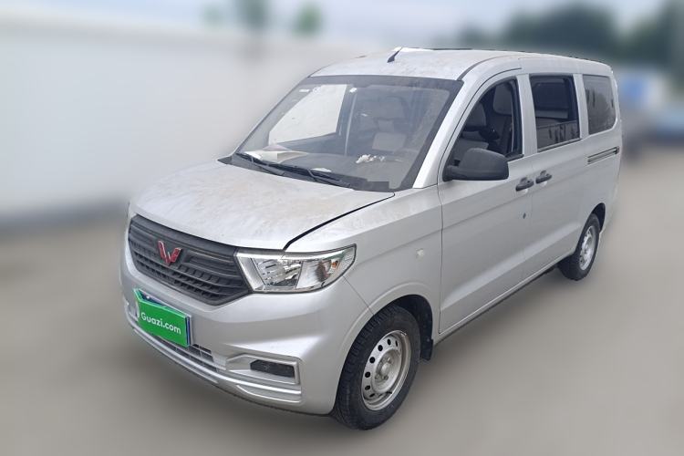Used Wuling Hongguang V 2022 1.5L Jingqu Edition Electric-Assist LAR
