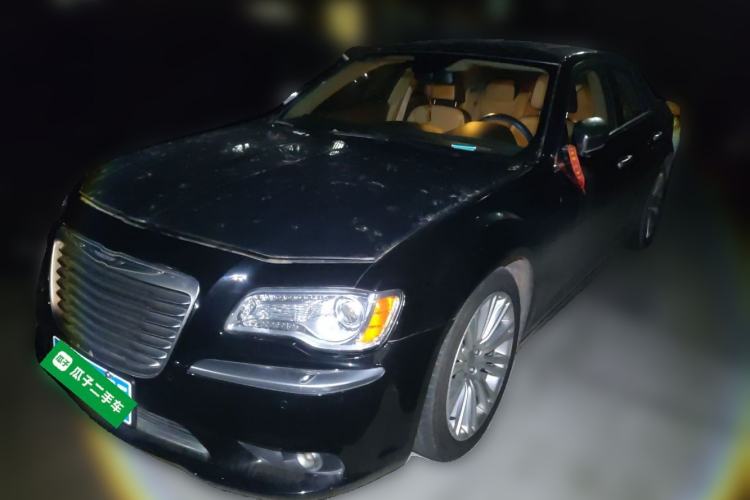 Used Chrysler 300C 2014 3.0L Excellence Edition