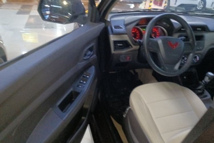 Used Wuling Hongguang 2021 1.5L Revised S Standard Version Hydraulic-Power-Assisted LAR