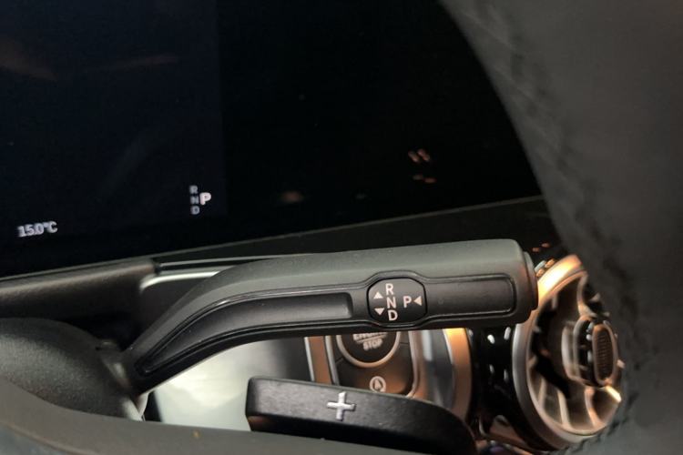 Used Mercedes-Benz GLB 2025 GLB 220 Fashion Model
