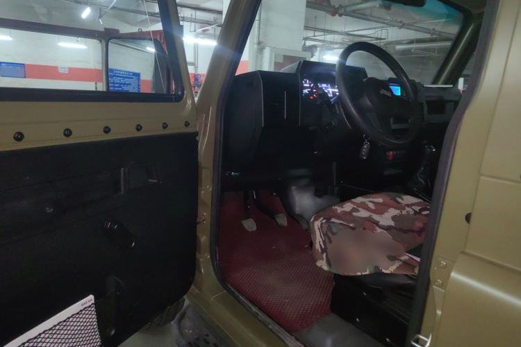 Used BAW 212 Classic 2023 Sniper 2.4T Manual Light-duty Model Driver Seat