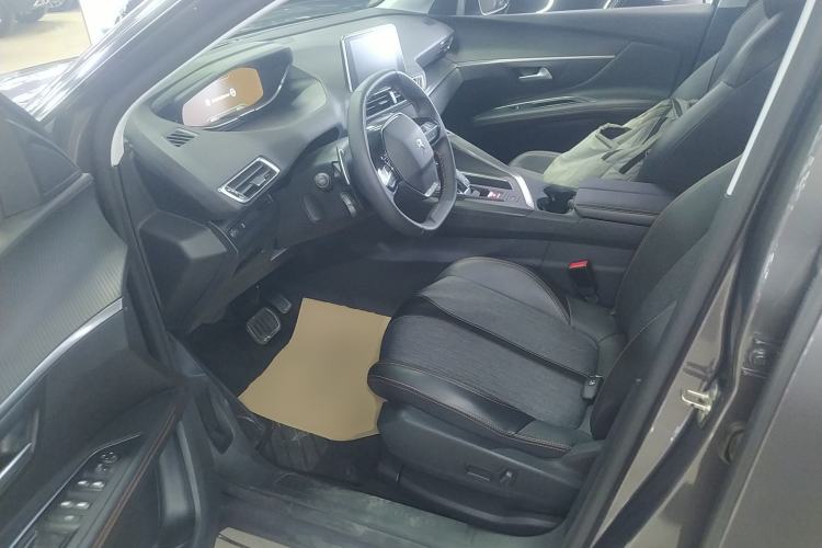 Used Peugeot 5008 2017 350THP 5-Seat Elite Edition Left Front Seat