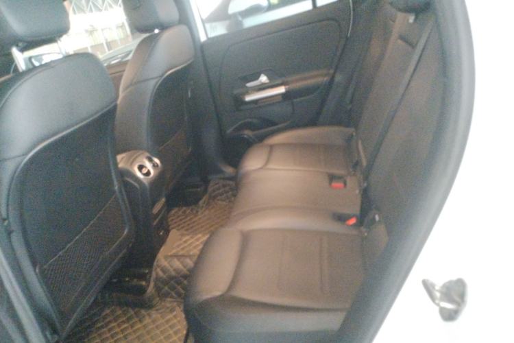 Used Mercedes-Benz GLA 2020 GLA 180 Left Rear Seat