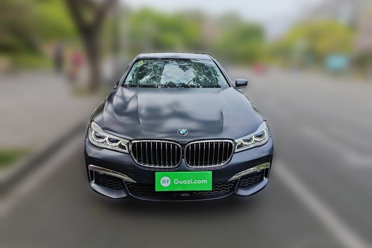 Used BMW 7 Series 2018 740Li xDrive Luxury Edition M Sport Package Black Flame Version
