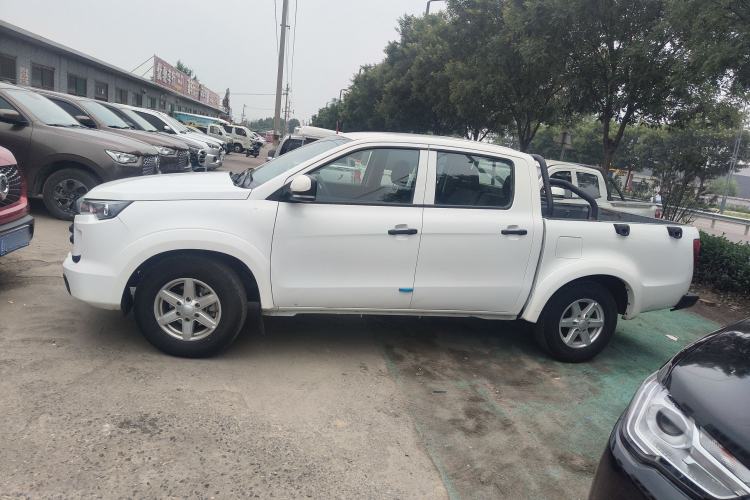 Used JMC Baodian 2023 2.5T Diesel 4x4 Comfort Edition Standard Wheelbase JX4D25A6L
