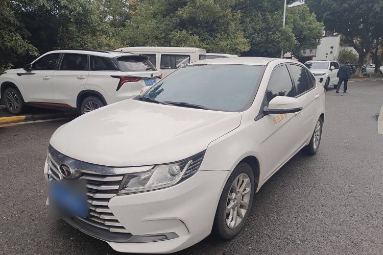 Used Soueast A5 Wing Dance 2019 1.5L Manual Luxury Version China V Standard