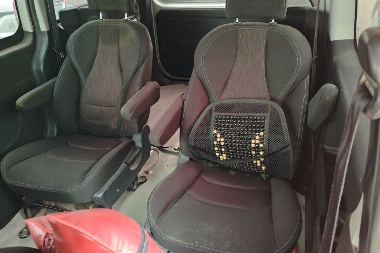 Used JAC Refine M3 2018 IKEA Edition 1.6L Luxury Smart Model