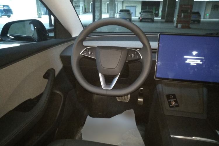 Used Tesla Model 3 2025 Rear-Wheel-Drive Version