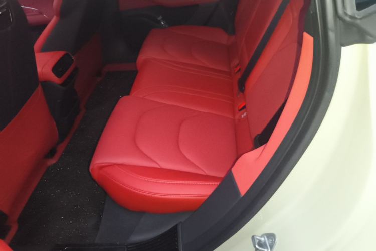 Used Xiaomi Auto SU7 2024 Rear-Drive Long-Range Intelligent Driving Version