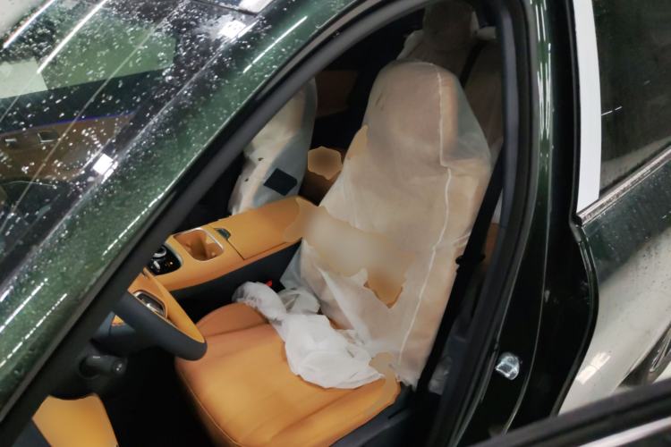 Used Geely Galaxy Galaxy Xingjian 7 EM-i 2025 120km Flagship Edition
