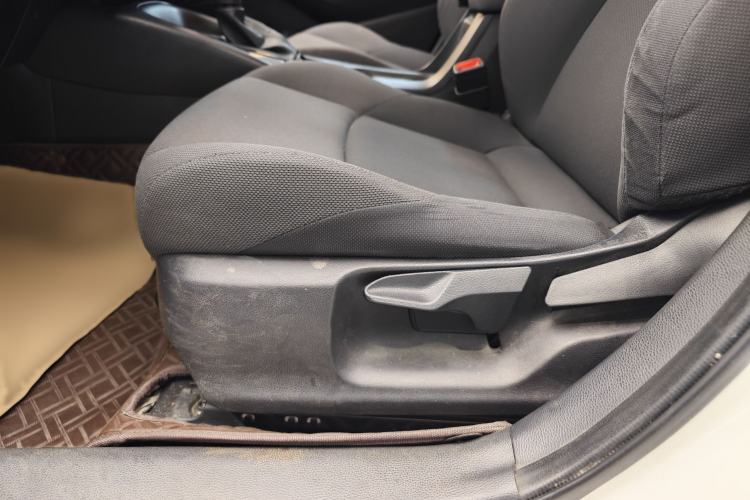 Used Toyota Levin 2022 Facelift TNGA 1.5L CVT Progressive Edition Interior 10