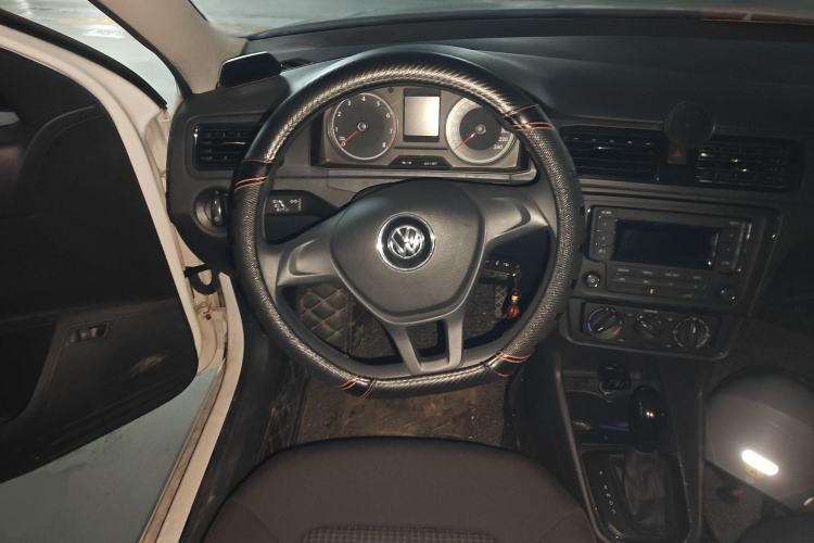 Used Volkswagen Santana 2019 1.5L Automatic Fashion Edition China VI Steering Wheel