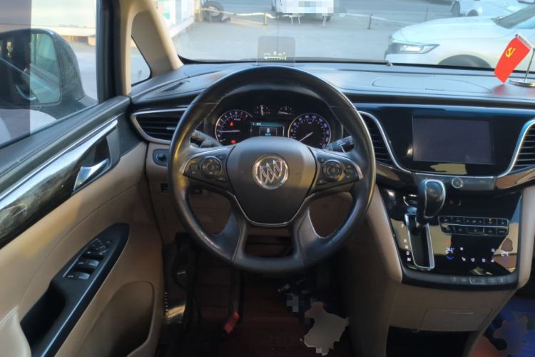 Used Buick GL8 2018 ES 28T Flagship Model China VI Standard