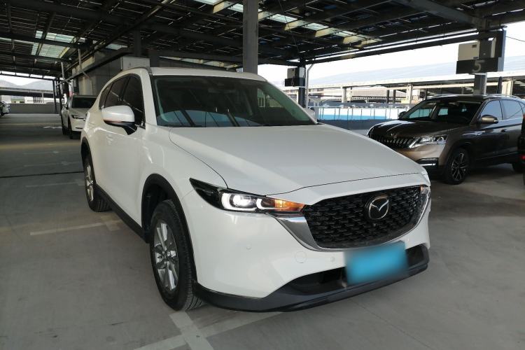 Used Mazda CX-5 2022 2.0L Automatic Two-Wheel Drive Zhiya Version Front Right 45 Deg
