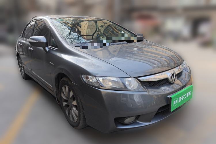 Used Honda Civic 2009 1.8L automatic luxury edition
