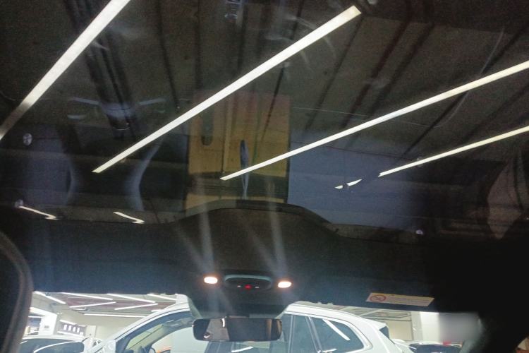 Used Xiaomi Auto SU7 2024 Four-Wheel Drive Ultra-Long Range Advanced Intelligent Driving Max Edition
