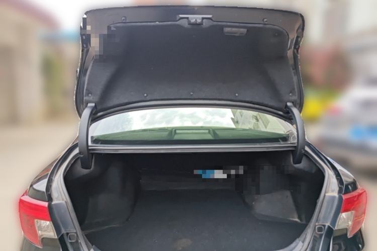 Used Toyota Reiz 2013 2.5S Elite Edition Trunk