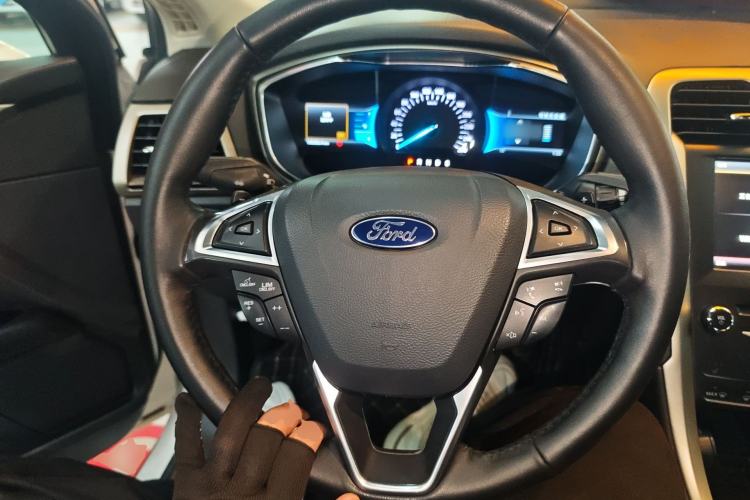 Used Ford Mondeo 2013 2.0L GTDi 200 Luxury Model