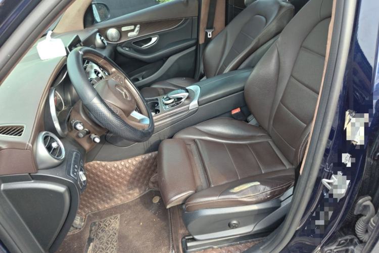 Used Mercedes-Benz GLC 2017 GLC 300 4MATIC Sport Edition Left Front Seat