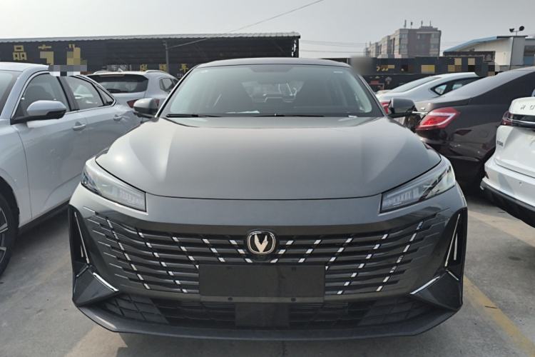 Used CHANGAN Eado 2025 Blue Whale 1.5T 500Bar Prestige Model
