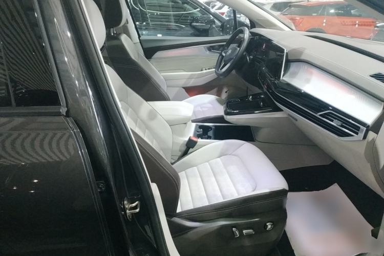 Used Volkswagen Talagon 2022 380TSI Four-Wheel Drive Luxury "Jiajing" Edition Pro 6 Seats Right Front Seat