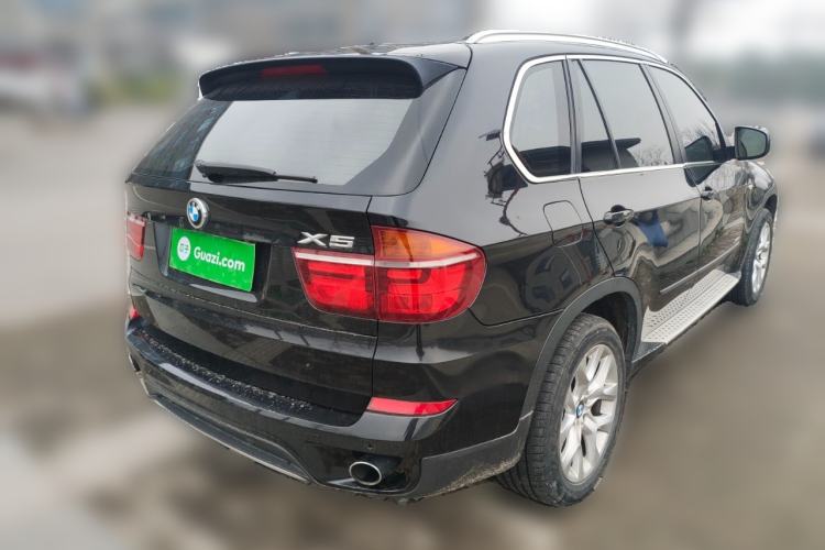 Used BMW X5 2011 xDrive35i Luxury Model
