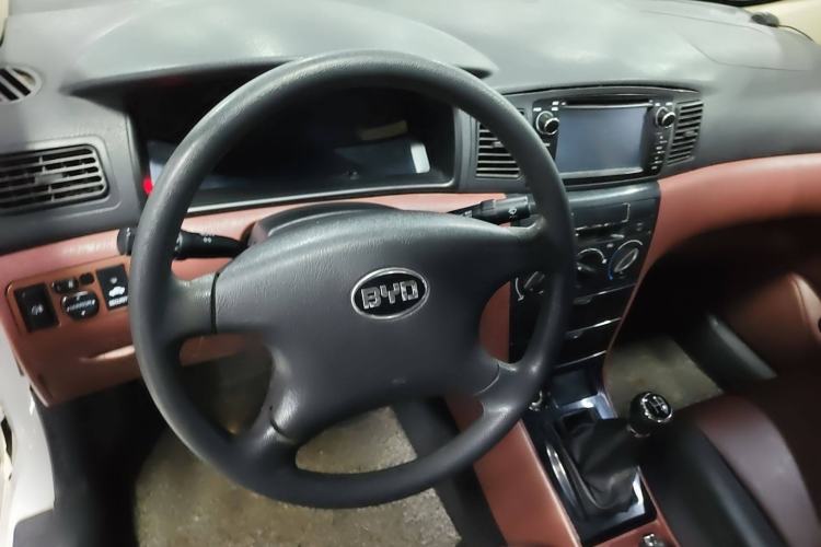 Used BYD F3 2012 Energy-Saving Model 1.5L Manual Comfort Version