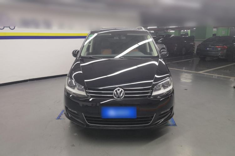 Used Volkswagen Sharan 2015 1.8TSI Comfort Model
