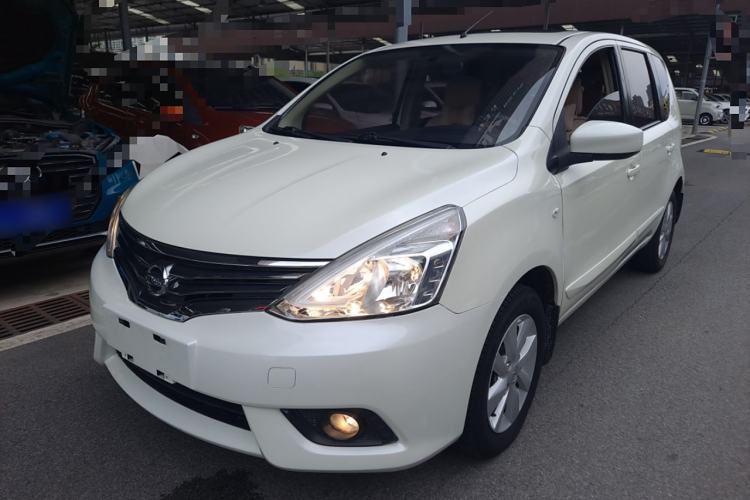 Used Nissan Livina 2013 1.6XL CVT Luxury Edition