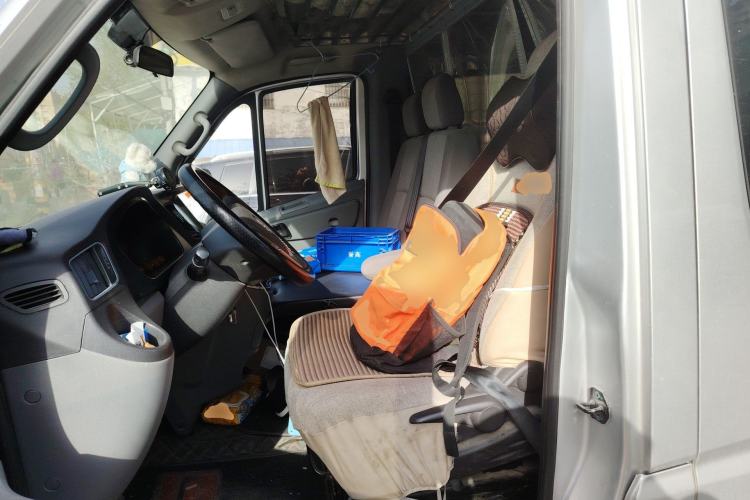 Used Foton Toano 2021 2.0T Manual Tongtu Extended-Wheelbase Mid-Roof 5/6/7-Seater 4F20TC3
