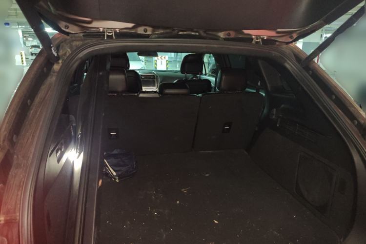 Used Lincoln MKX 2017 2.0T Two-Wheel Drive Deluxe Edition
