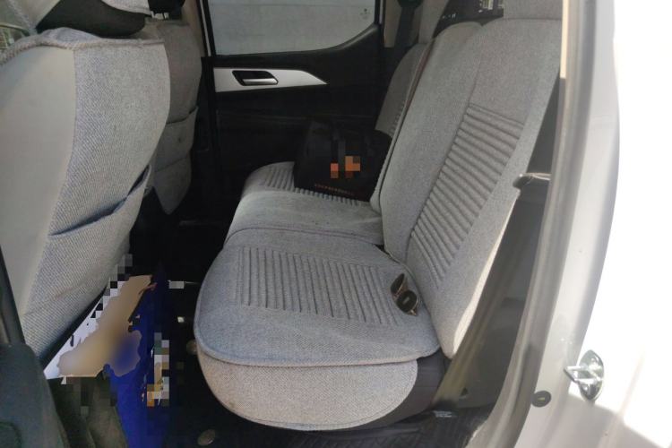 Used Great Wall King Kong Poer 2023 2.0T Manual Diesel Two-Wheel Drive Entrepreneurial Version with Long Flat Bed GW4D20M Left Rear Seat