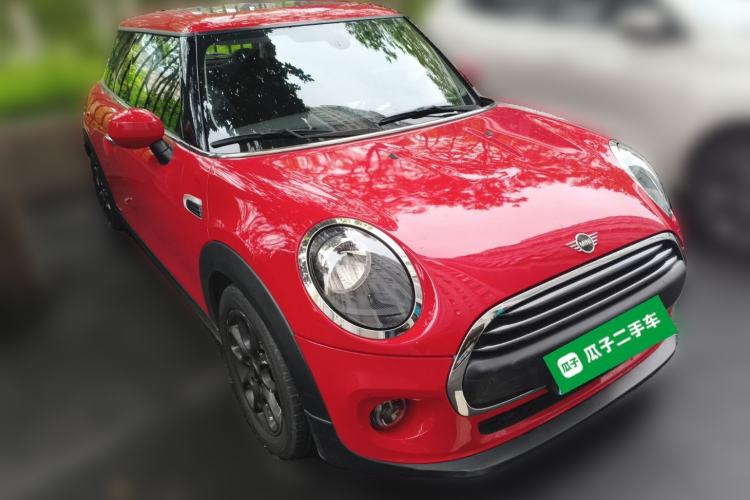 Used MINI 2021 1.5T ONE Front Right 45 Deg