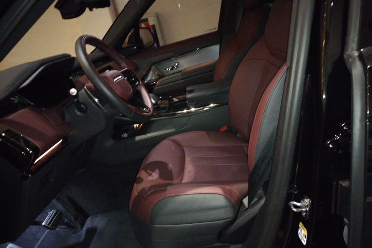 Used Land Rover Range Sport 2024 400PS Dynamic SE Left Front Seat