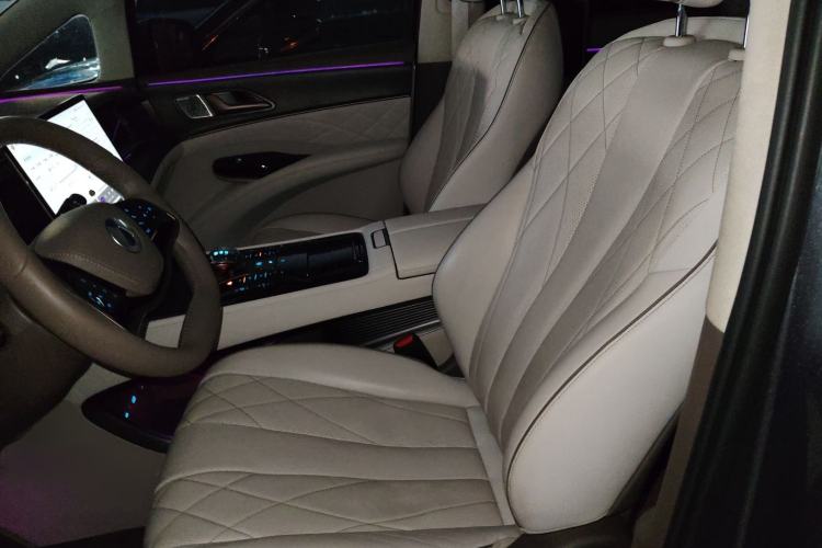 Used Denza D9 2022 DM-i 970 Four-Wheel Drive Flagship Model