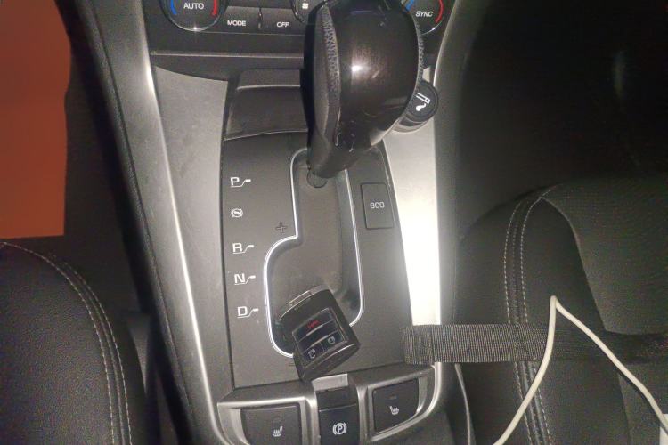 Used Chevrolet Captiva 2017 2.4L Two-Wheel Drive Luxury Edition 7 Seats