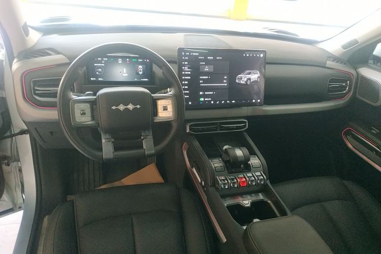 Used Formula Leopard Titanium 3 2025 501KM All-Wheel Drive Intelligent Driving Ultra Version