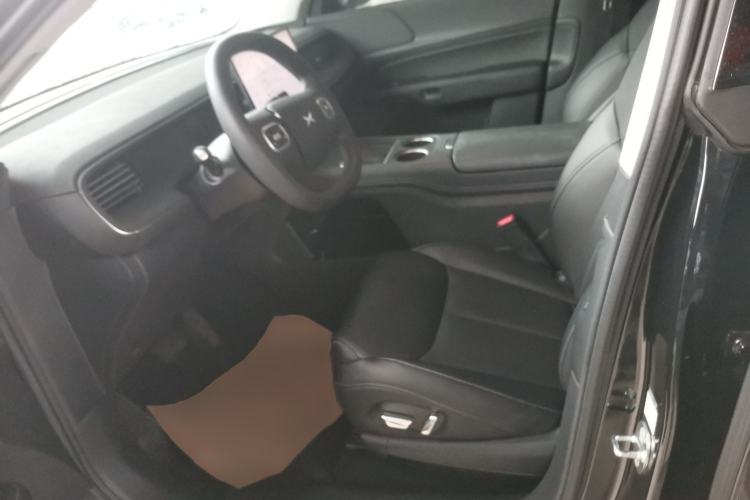 Used XPeng G6 2023 580 Long-Range Pro Left Front Seat